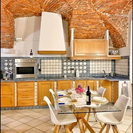 Apartamento La Fiaba: Bilocale Nel Centro Storico Di