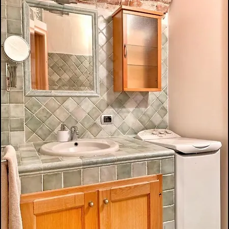 La Fiaba: Bilocale Nel Centro Storico Di Apartment