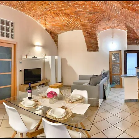 Apartament La Fiaba: Bilocale Nel Centro Storico Di *