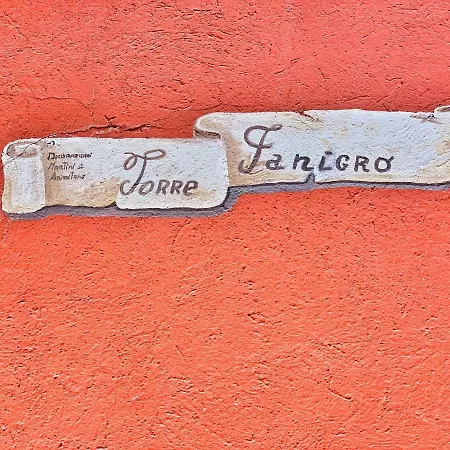 La Fiaba: Bilocale Nel Centro Storico Di Apartamento Cuneo