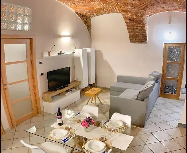 La Fiaba: Bilocale Nel Centro Storico Di *